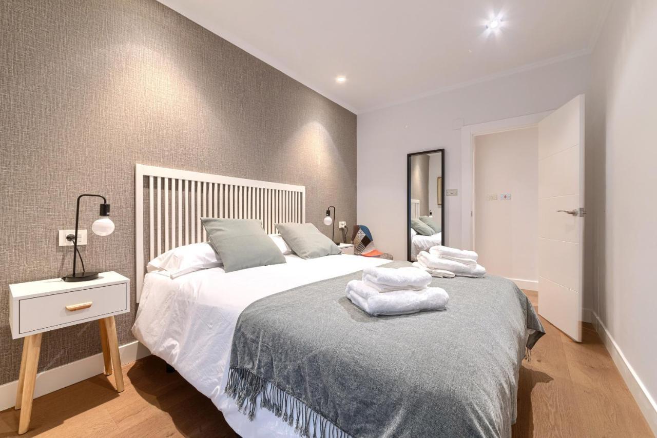 Lersundi Chic Stay Bilbao Exterior photo